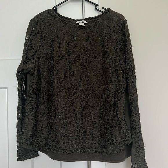 Olive Overlay lace sweater - Picture 1 of 2